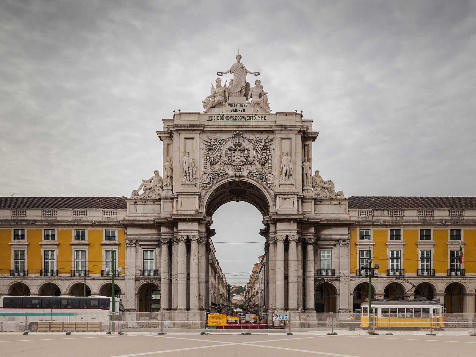 Corpo Santo Lisbon Historical Hotel